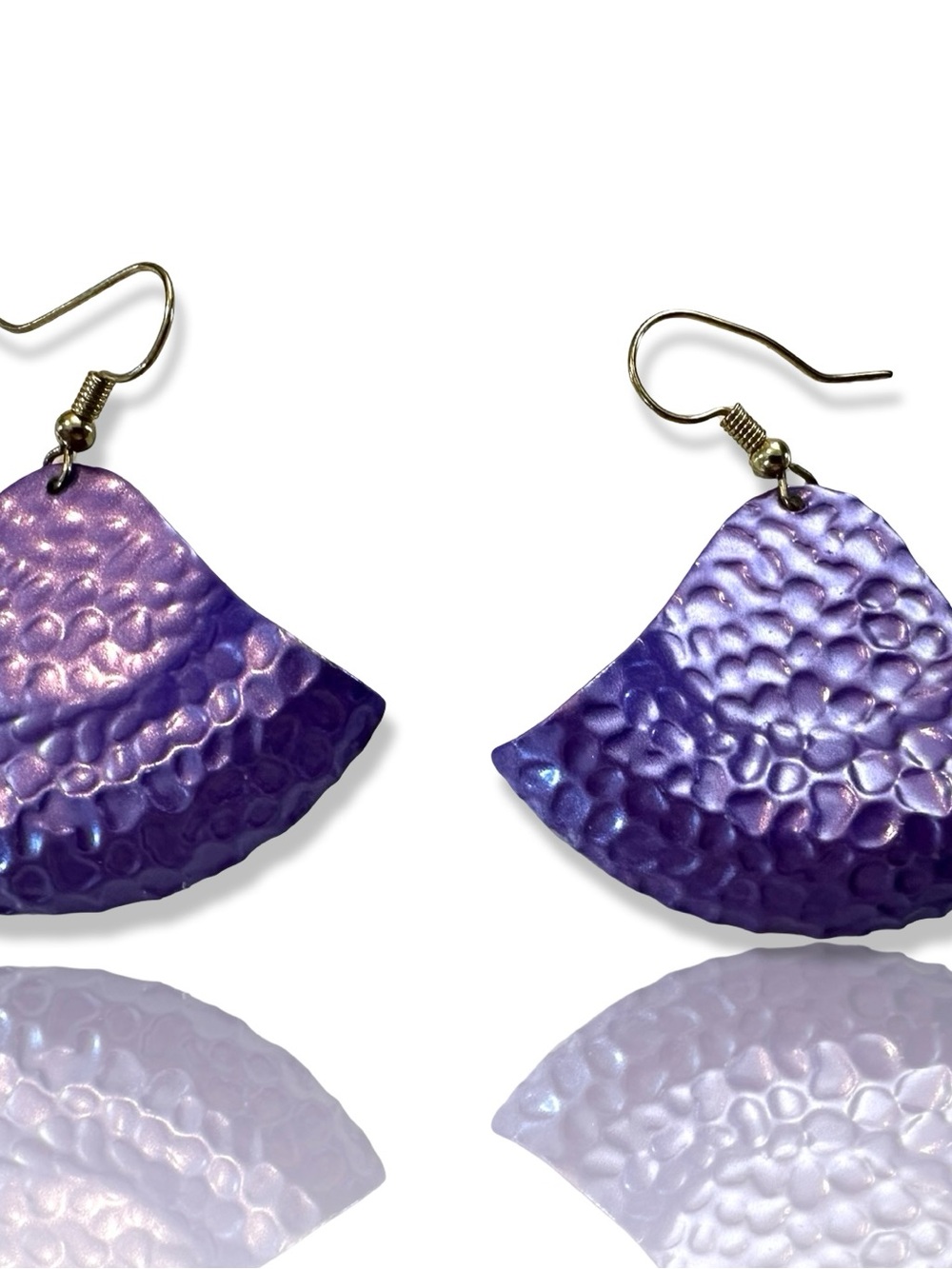 Vintage 1980’s Iridescent Purple Hammered Fan Drop Earrings